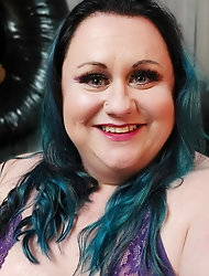 Big British SSBBW Sadie Martins