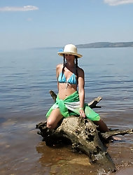 Elderly MILFs private parts revealed