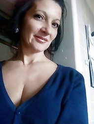 Incredible mademoiselles are spreading their lips for cash